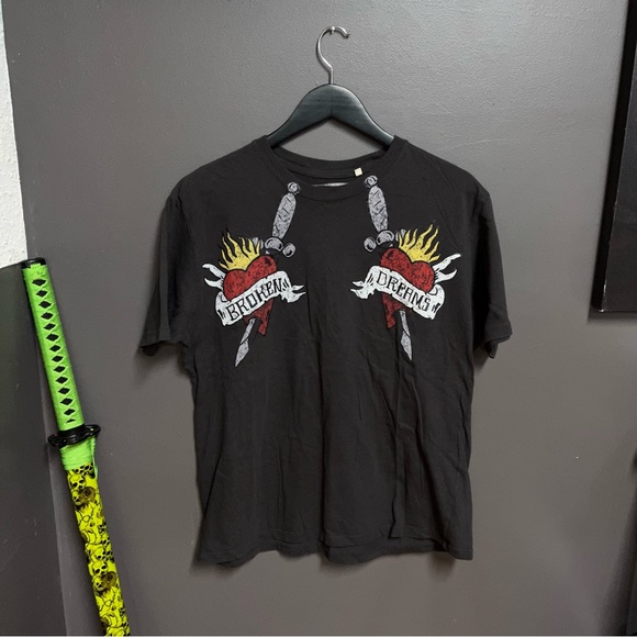 Brown Guess Tee ($20) - Picture 1 of 4